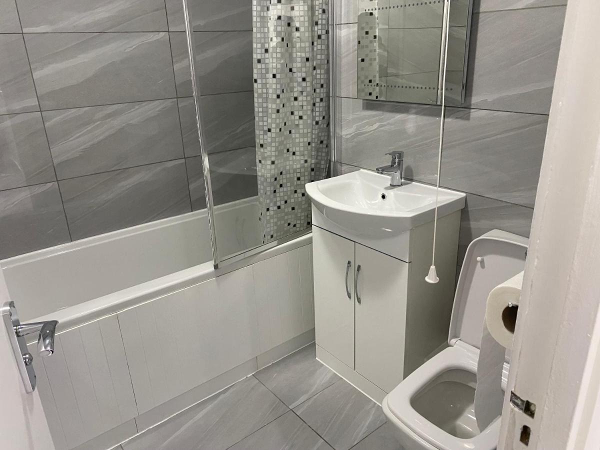 Luxurious 2-Bed Apartment In Woolwich London Ngoại thất bức ảnh