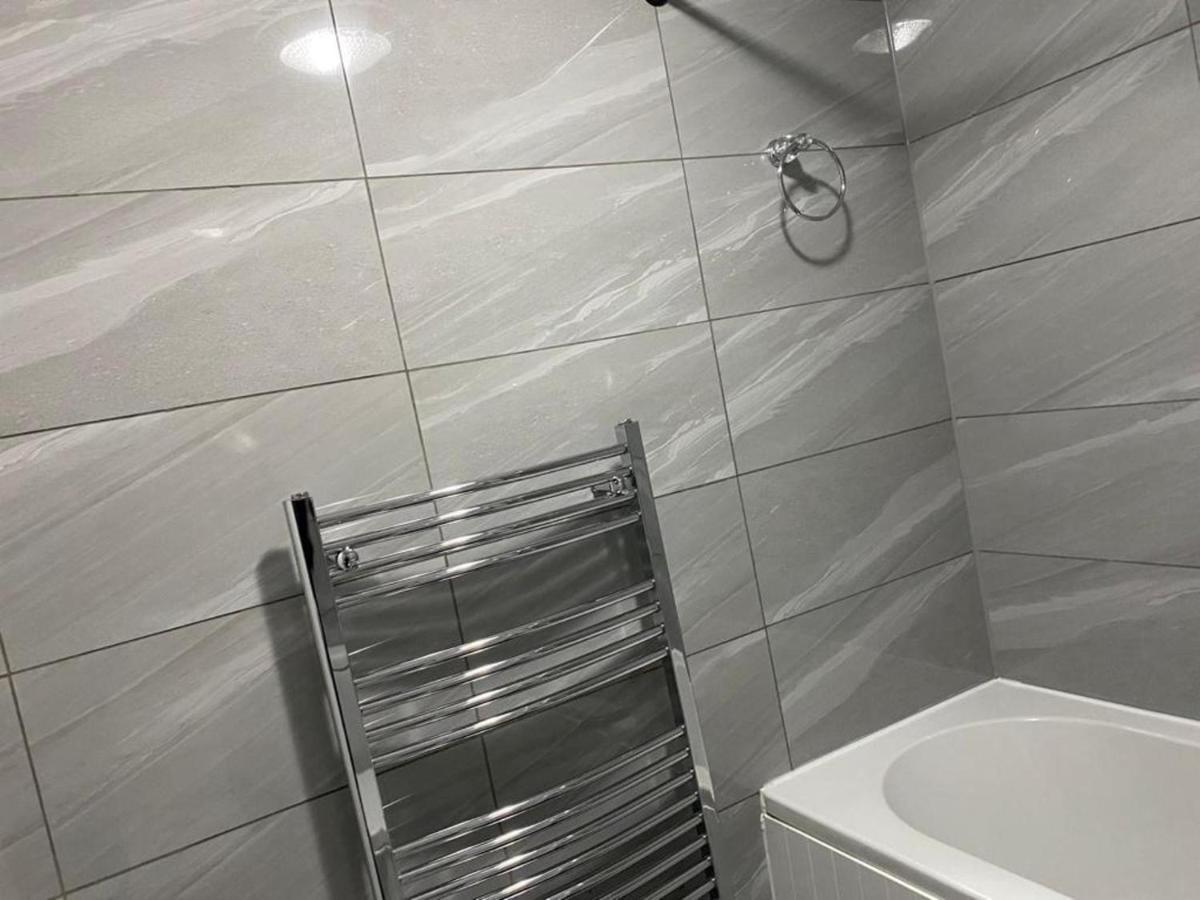 Luxurious 2-Bed Apartment In Woolwich London Ngoại thất bức ảnh